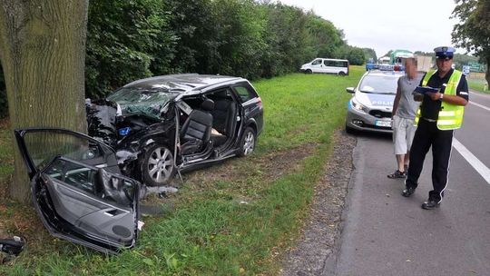 Groźny wypadek na DK 19. Śmigłowiec pogotowia ratunkowego zabrał kierowcę do szpitala