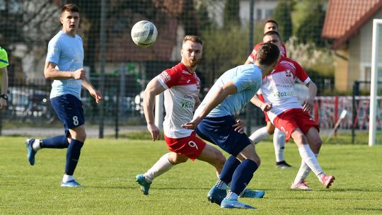 Gryf Gmina Zamość – Lewart 1:0. Huczwa znowu grała do końca i reszta wyników grupy spadkowej Hummel IV ligi