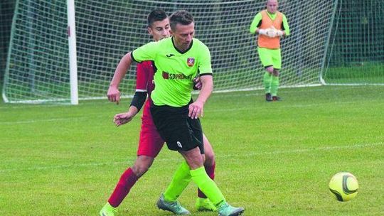 Gryf Gmina Zamość – Roztocze Szczebrzeszyn 2:1. Wciąż niepokonani