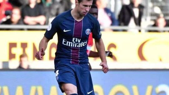 Grzegorz Krychowiak w najgorszej 11 Ligi Mistrzów (wideo)