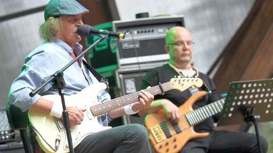 Grzegorz Turnau i Olivia Anna Livki dziś w Ogrodzie Saskim. Trwa Solo Życia (wideo)