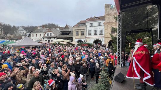 Gwarno i kolorowo w Kazimierzu Dolnym. Za nami świąteczny jarmark jarmark_Kazimierz