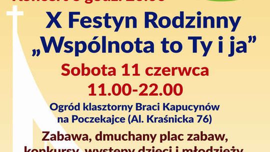 Halina Frąckowiak na festynie rodzinnym przy kościele na Poczekajce