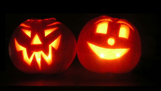 Halloween po puławsku. Bale przebierańców i horrory