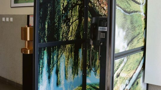 Halo, czy to historia? "Budka Nietelefoniczna" powstała w Trawnikach