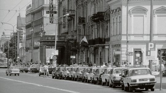Halo taxi! Proszę czekać, na Czechów nie pojadę