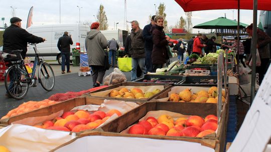Handel na targu w Puławach nie tylko w środy?