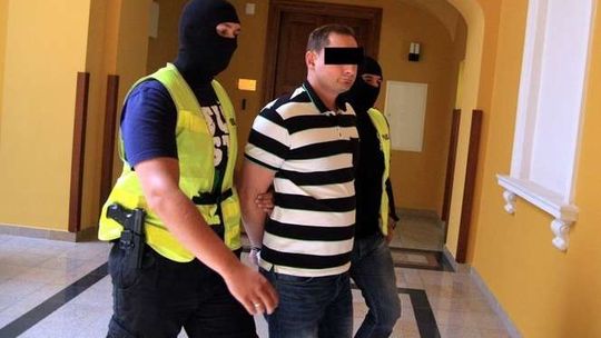 Handlarz śmiercią zostaje w areszcie. Sprzedawał m.in. PV8 i 3CMC