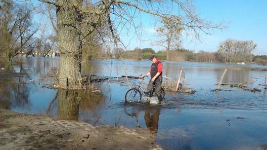 Hanna: Bug odciął gospodarstwa. Ludzie nie chcą słyszeć o ewakuacji