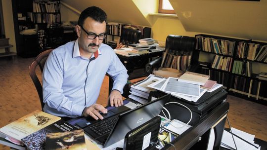 Harem u ordynata w Zamościu. "Historyczna powieść przygodowa wciąż pozostaje w dołku"