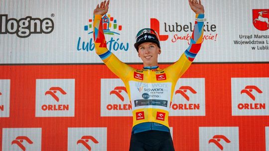 Hat-trick Loreny Wibes