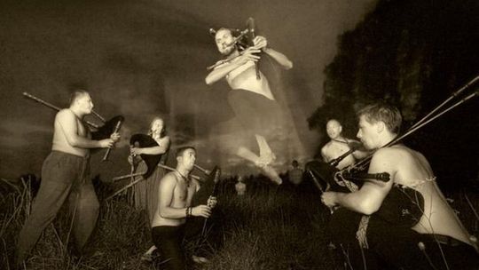 HelloFolks! przedstawia: Auli, Vecordia i Balck Velvet Band