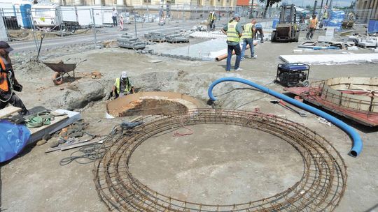 Historyczne odkrycie przed Bramą Krakowską w Lublinie. Jak będzie wyglądać "okno czasu"?