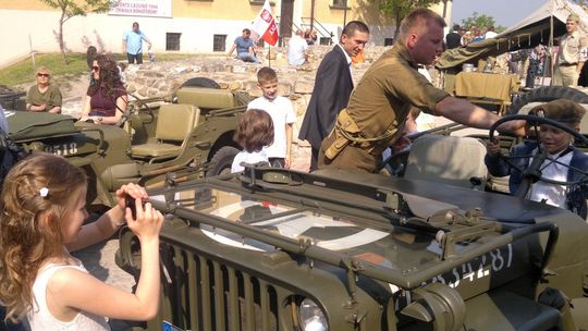 Historyczny festyn w rocznicę Monte Cassino (zdjęcia)