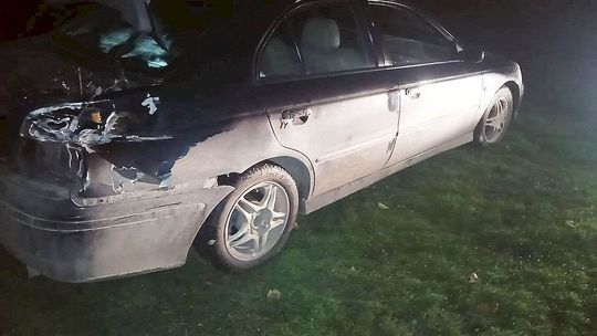 Honda wjechała wprost pod pociąg. Od tragedii dzieliły tylko centymetry