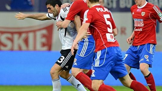 Honka - Lech, Śląsk - Rudar. Transmisja na żywo w TV