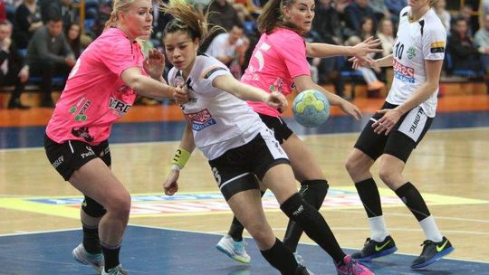 Horror w hali Globus, MKS Selgros gra dalej! (wideo)