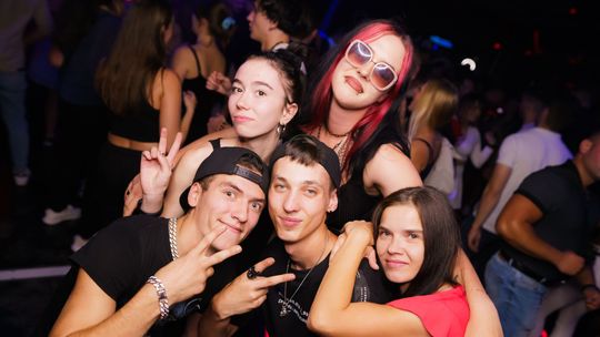 Hot shot - ostra impreza w Helium Club