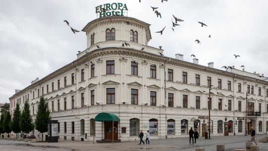 Hotel Europa w Lublinie jest zamknięty, ale branża powoli zaczyna zarabiać