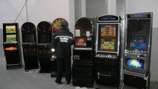 Hrebenne: Celnicy zatrzymali jednorękich bandytów