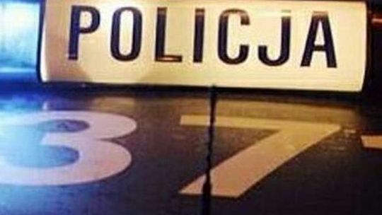 Hrubieszów. Citroen uderzył w latarnię, kierowca nie żyje