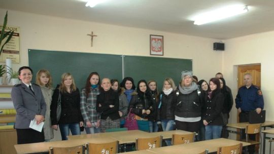 Hrubieszów: Policjanci poszli do szkoły