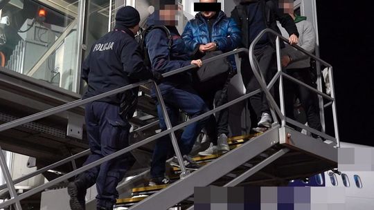 Hrubieszowski przemytnik zatrzymany w Holandii. Wytropili go "łowcy głów" konwój_ekstradycja