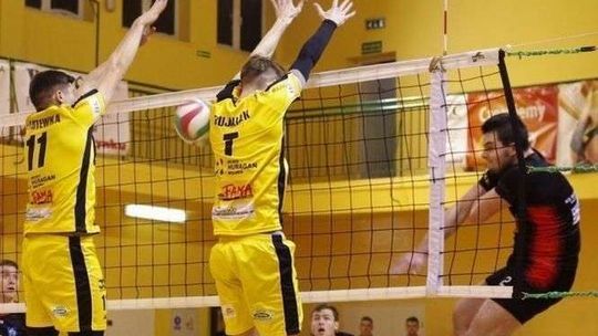 Huragan Międzyrzec Podlaski – Czołg AZS Uniwersytet Warszawski 3:1