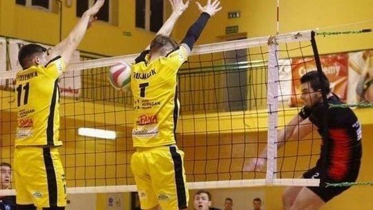 Huragan Międzyrzec Podlaski – Huragan Wołomin 3:1