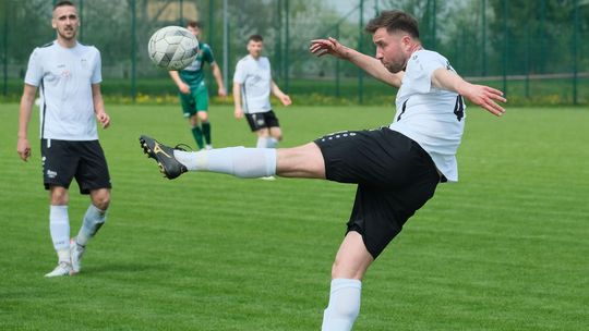 Huragan Międzyrzec Podlaski – Świdniczanka 2:2. Wielkie szczęście w pierwszej połowie