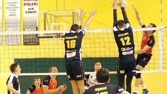 Huragan Międzyrzec Podlaski walczy o I ligę w Częstochowie