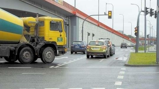 I PiS, i PO chciały nazwać to rondo im. Pileckiego. Ale bez sporu się nie obyło