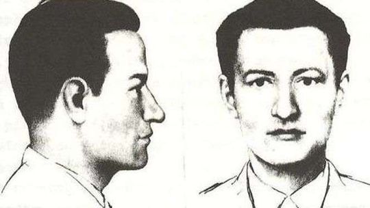 Ich ciała znaleziono kilkadziesiąt lat temu. Policja nadal próbuje ustalić kim są