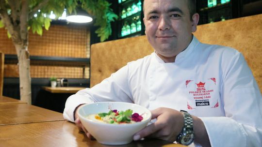 Idealny na upały. Chłodnik na osiem sposobów (przepisy)