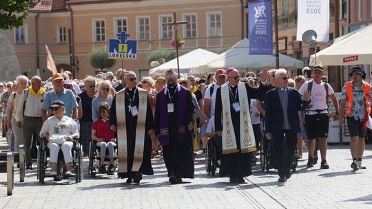 "Idźcie i głoście" prosto na Jasną Górę. Jeszcze można zapisać się na tegoroczną pielgrzymkę