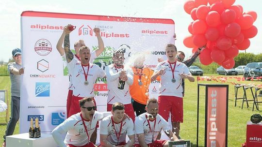 II Charytatywny Turniej w Piłkę Nożną Fundacji Grupy Aliplast. Zagrali w szczytnym celu [ZDJĘCIA]