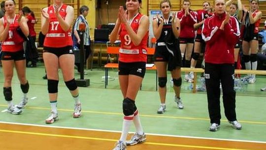 II liga siatkarek: wygrana Szóstki i porażka Tomasovii