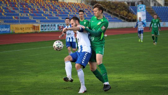 III i IV liga odrabiają zaległości. Podlasie gra w Sandomierzu, transmisja z Tomaszowa