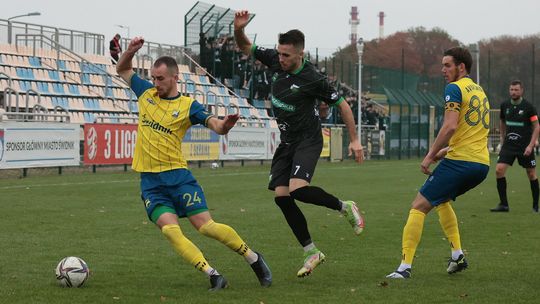 III liga wraca do gry. Avia liderem i kandydatem do awansu, w sobotę derby Podlasie - Chełmianka
