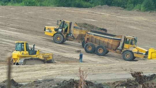 IKEA w Lublinie: Wyrównują teren w miejscu gdzie stanie centrum handlowe