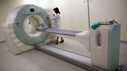 Ile czasu trzeba czekać w kolejce na badania? Nowe dane NFZ