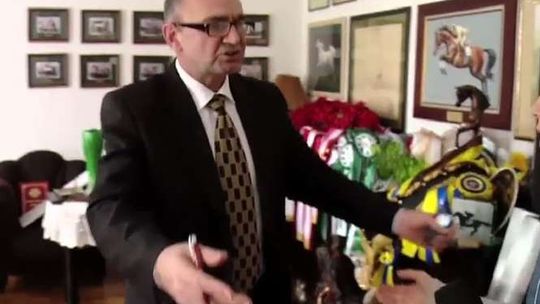 Ile teraz zarabia były szef stadniny w Janowie? Fundacja Wolności ujawnia