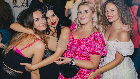 Impreza pod chmurką