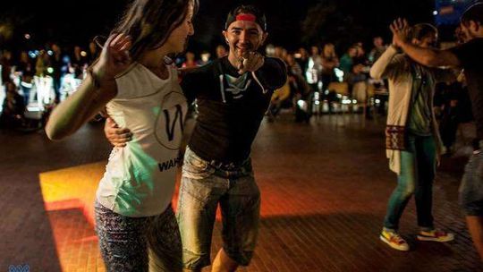 Impreza taneczna na placu Litewskim