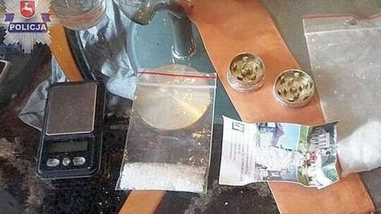 Impreza w hotelu z dopalaczami