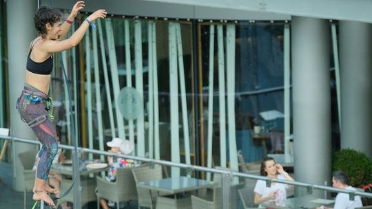 Incydent Sztukmistrzów, czyli Carnaval czasów epidemii. Artyści, spektakle, bilety