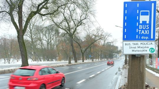 Inne miasta ograniczają buspasy, ale Lublin mówi „nie” – zmian nie będzie