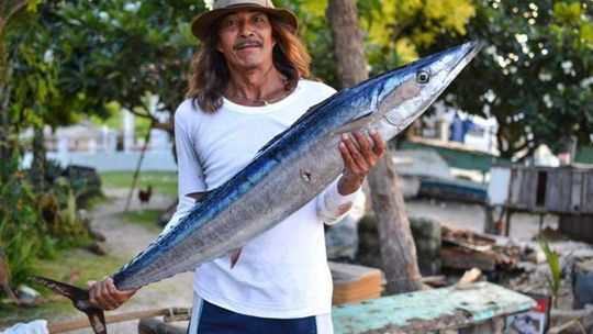 Inny, piękny świat. \"Dookoła świata\" o Filipinach