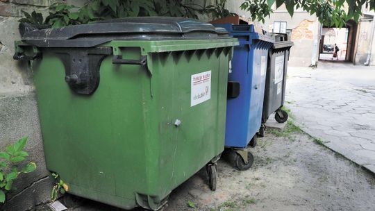 Inny śmietnik na Czubach, inny na Kalinowszczyźnie? Zmiany w segregacji śmieci