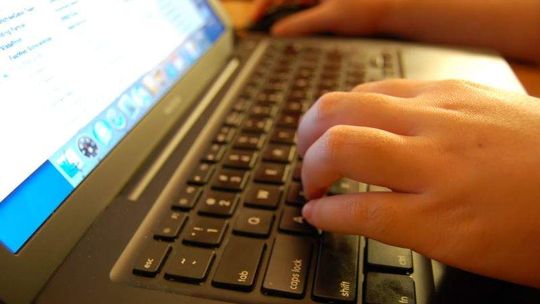 Internet? Tylko od godziny 7 do 15